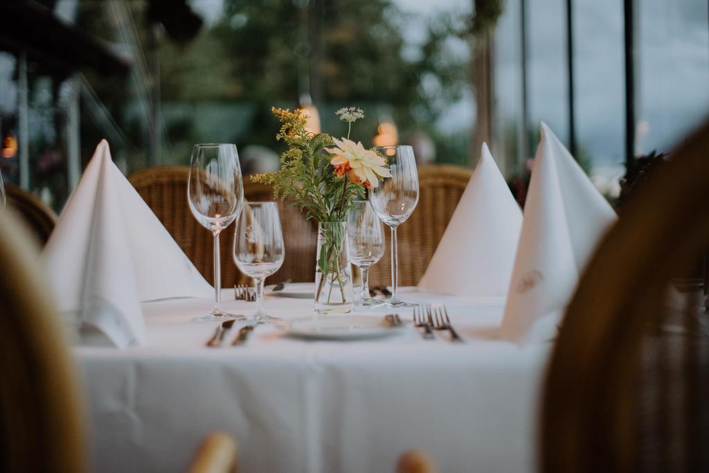 Kapuzinergarten Panoramahotel 브라이사흐암라인 외부 사진